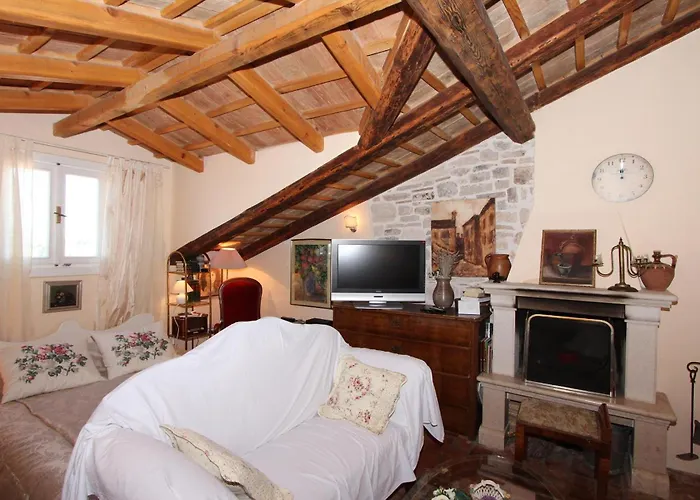 Apartments Milkana